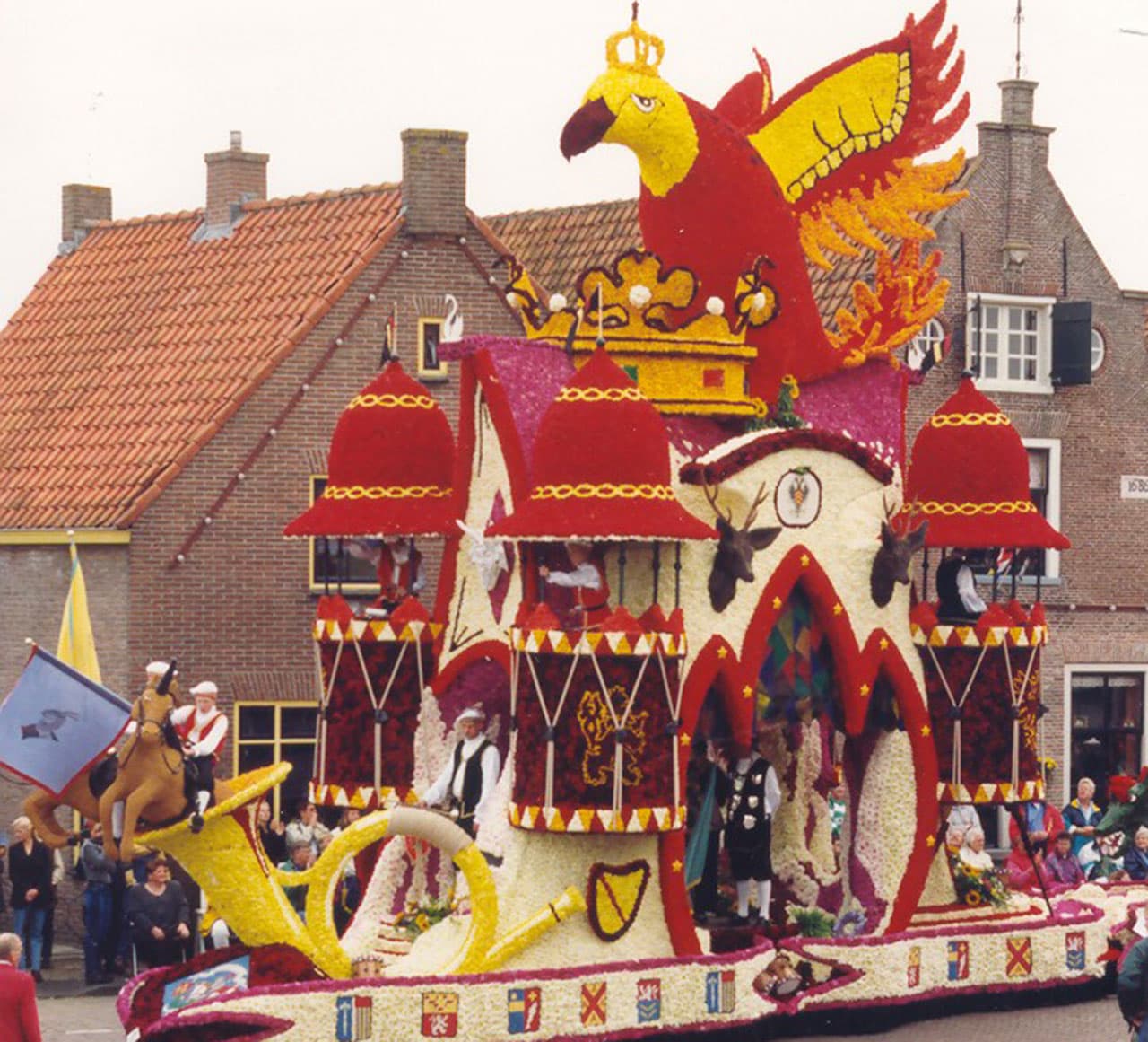 Met Vliegend Vaandel en Slaande Trom