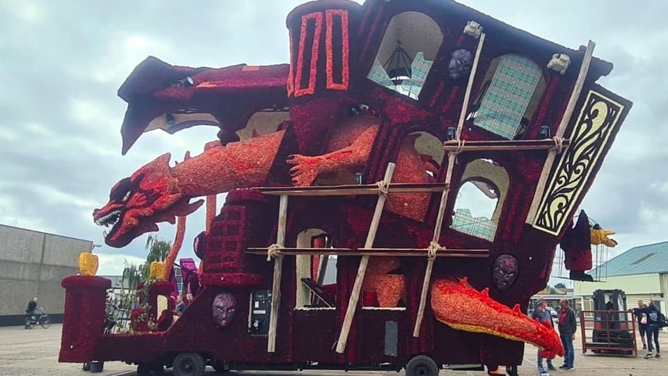 Renovatie van het slot der kwade machten